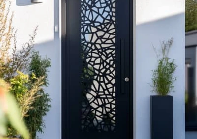 Porte sur mesure à Sala Al-Jadida