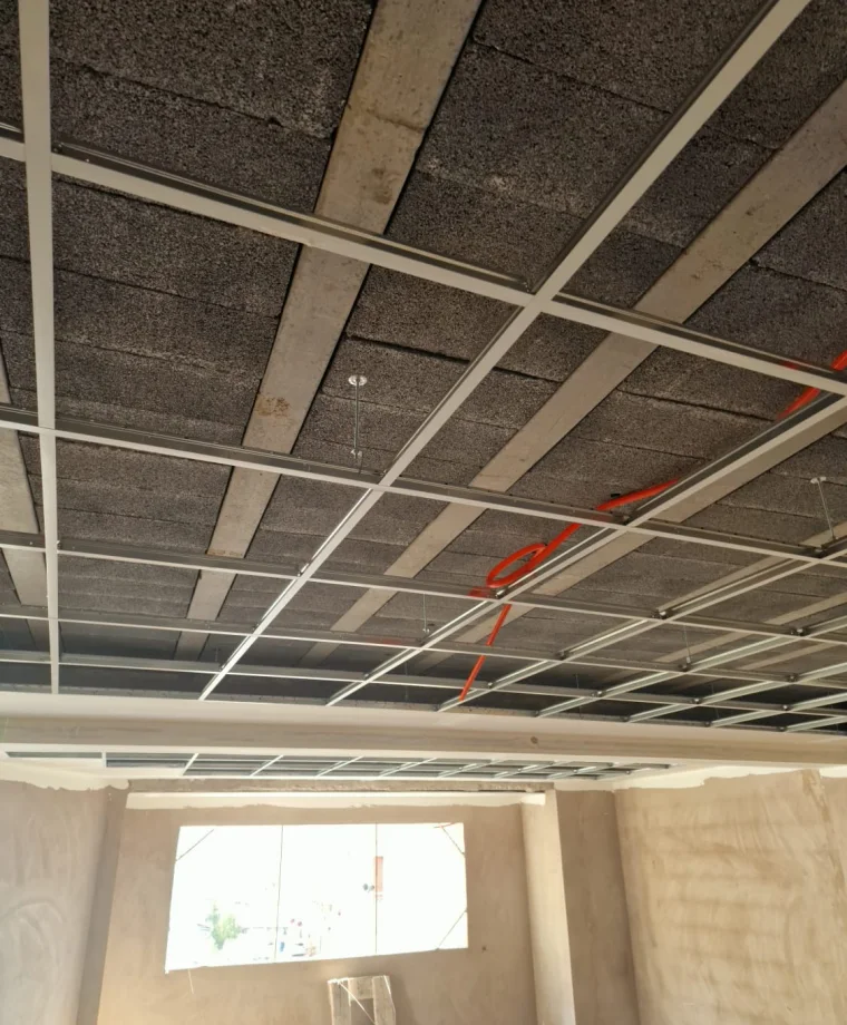 Revêtement faux plafonds